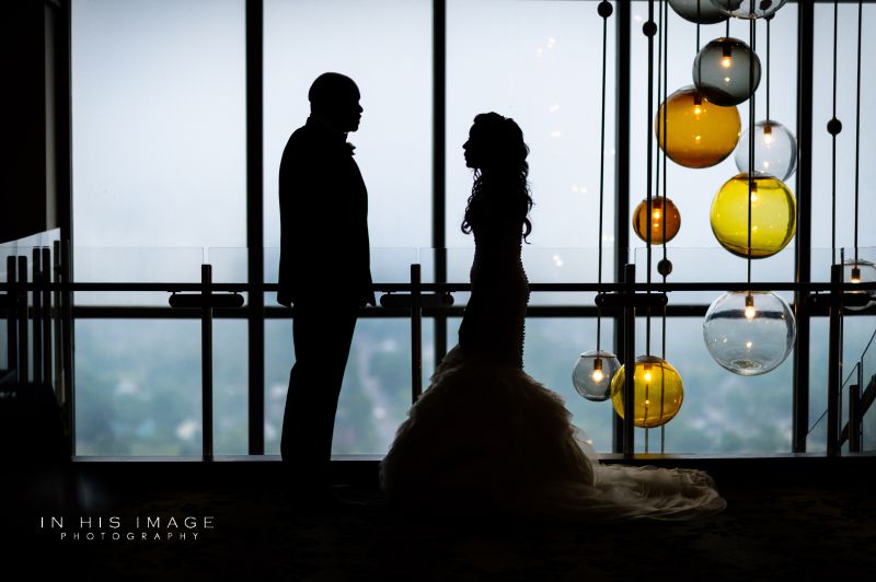 Bride + Groom have a moment City Club Raleigh