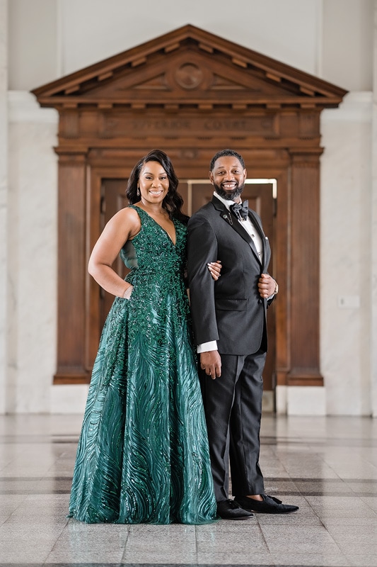 Engagement photo session at the Historic DeKalb Courthouse